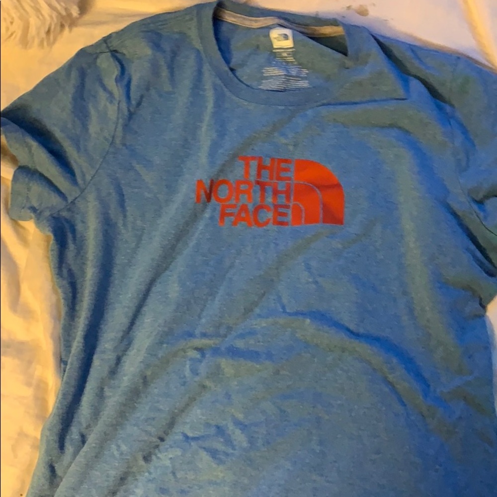 North face light t-shirt